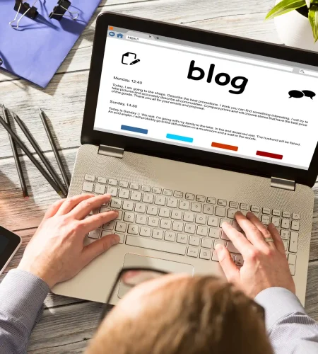 Selamat Hari Blogger!