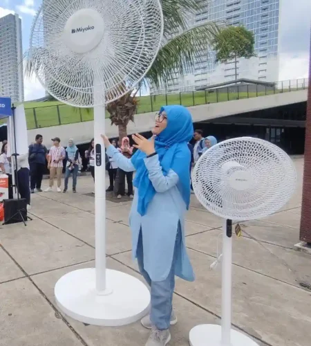 Bukan AC, Ternyata Kipas Angin Miyako Kesayangan Nikita Willy Halau Gerah